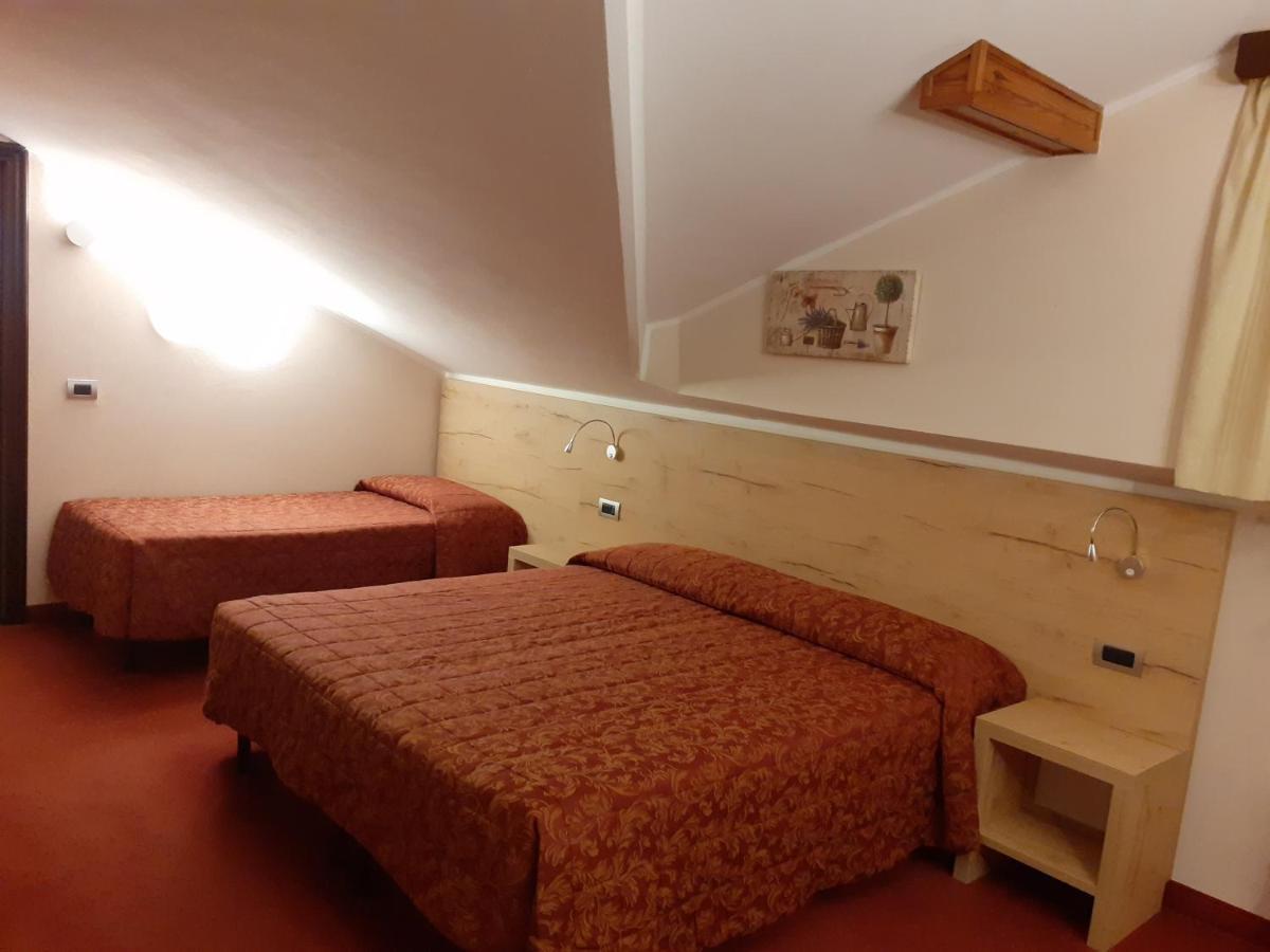Hotel Des Alpes Castione della Presolana Exterior foto
